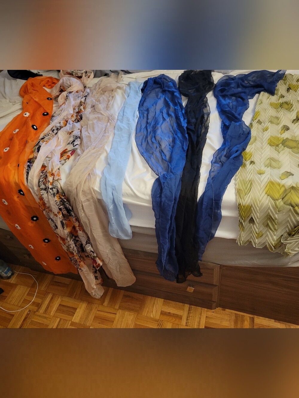 set of 8 scarves